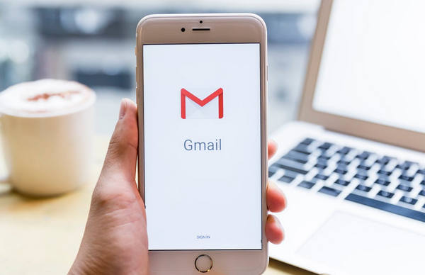 how to log into someones gmail account without them knowing